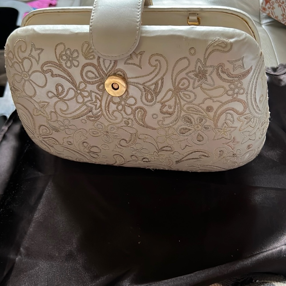 Cream/Ivory J Renee